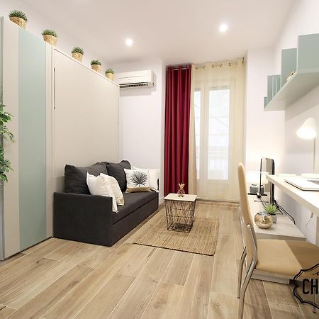 Charming Puerta Del Sol Appartement Madrid Buitenkant foto