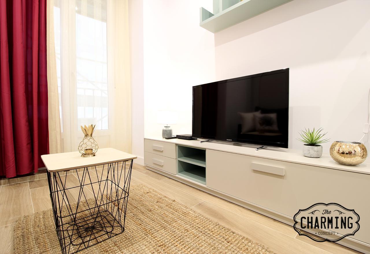 Charming Puerta Del Sol Appartement Madrid Buitenkant foto