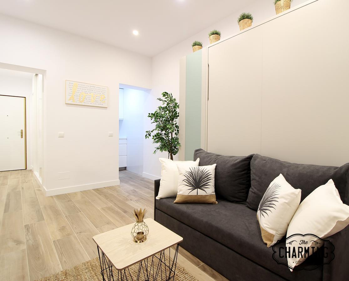 Charming Puerta Del Sol Appartement Madrid Buitenkant foto