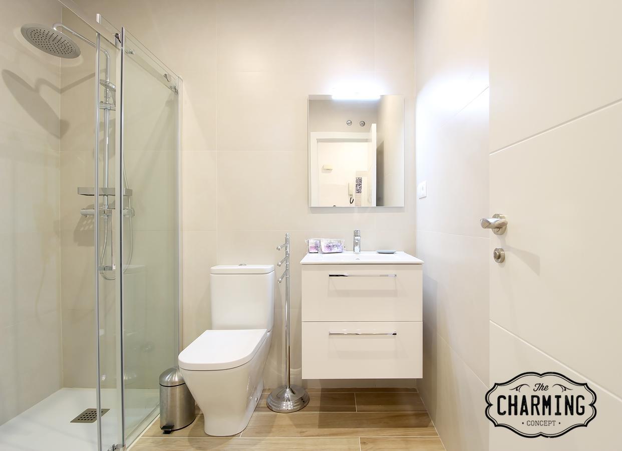 Charming Puerta Del Sol Appartement Madrid Buitenkant foto